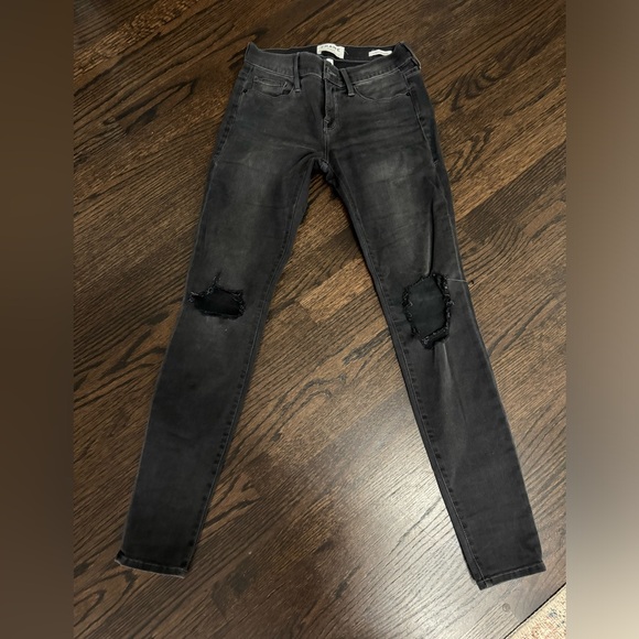 Frame Distressed Skinny Jeans Size 26 - Picture 1 of 3